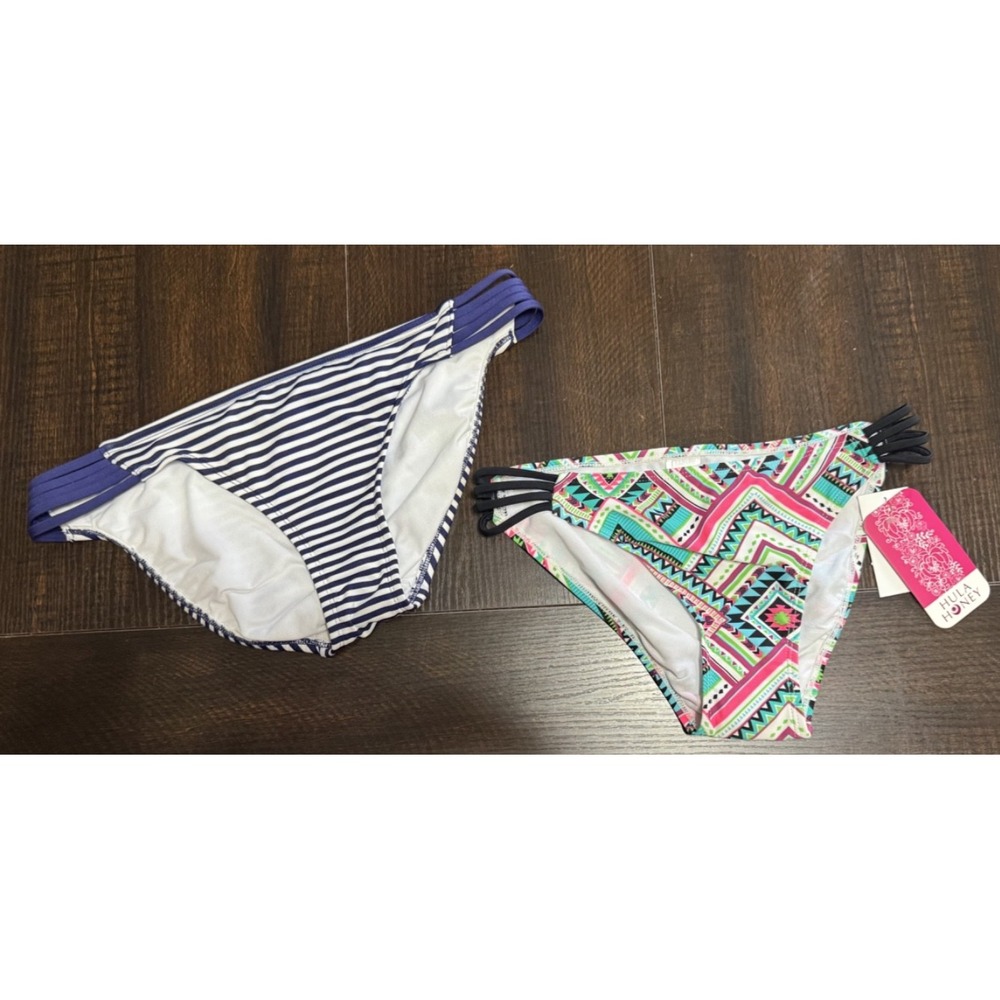 Lot of Two Hipster Bikini Bottoms Size M